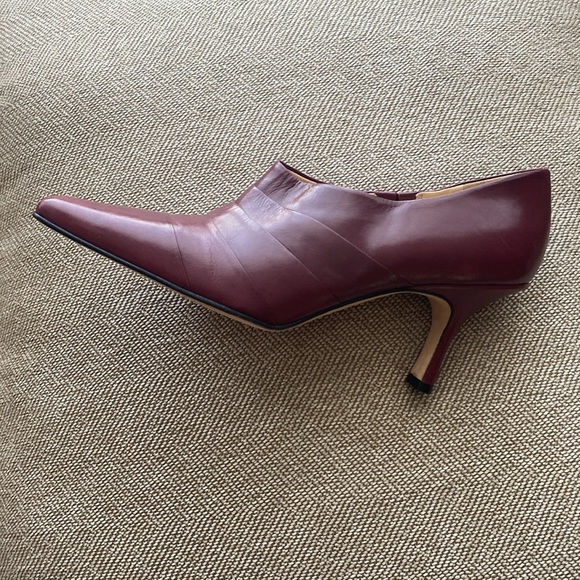 Antonio Melani Pointy Square Glove Fit Slip In Heel. Cranberry Red Leather.SZ 10 - Picture 13 of 16